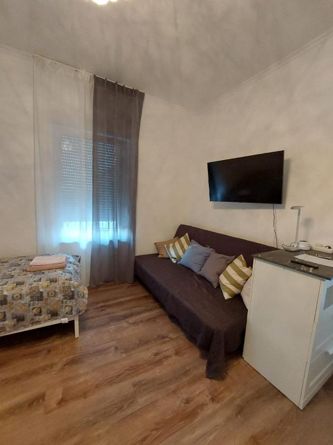 Gaestewohnung Mit Kueche Magdeburg An Der Elbe Extérieur photo